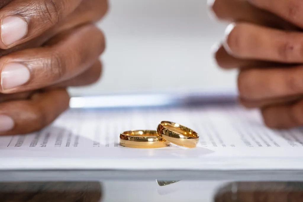 Divorce Mediation in Ontario: Process, Cost & What to Expect